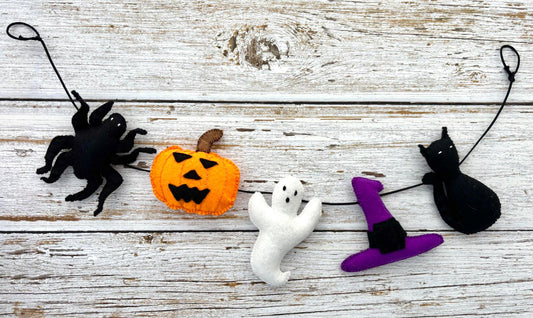 Spooky garland