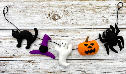 Spooky garland