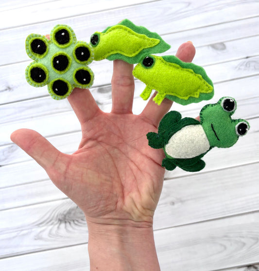 Felt life cycle of a frog (finger puppets)